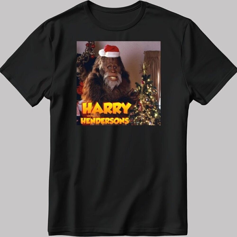 Bigfoot Harry And The Hendersons Xmas Funny Graphic T-Shirt Holiday Movie Fan